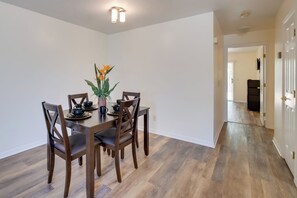 Apartemen (2 Bedrooms) | Interior