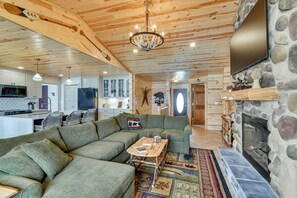 House (4 Bedrooms) | Interior - Luxe Hideaway on Houghton Lake: Families Welcome! (Houghton Lake)