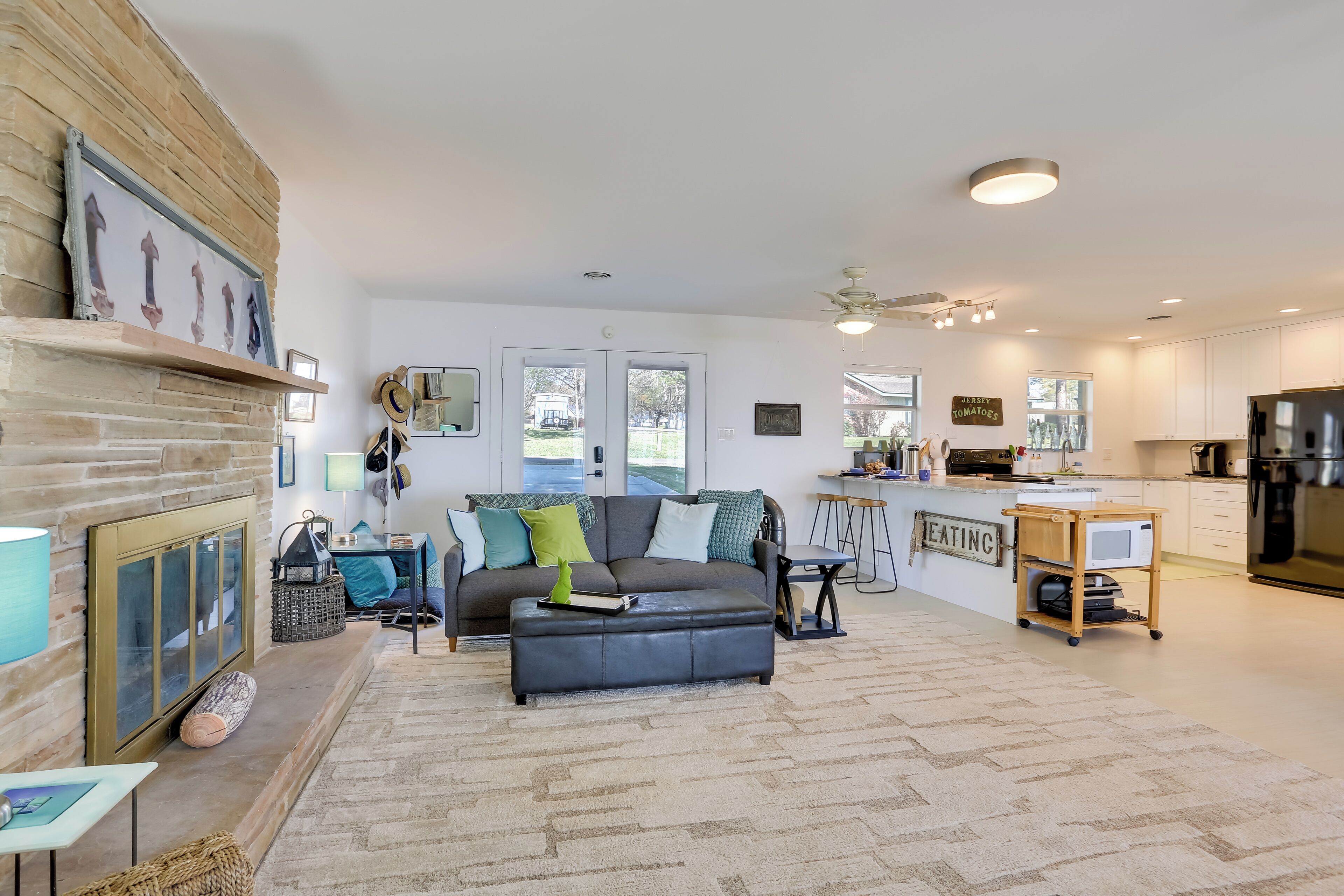 House (3 Bedrooms) | Interior