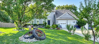 Endless Fun! Family Home w/ Spacious Yard in Clive