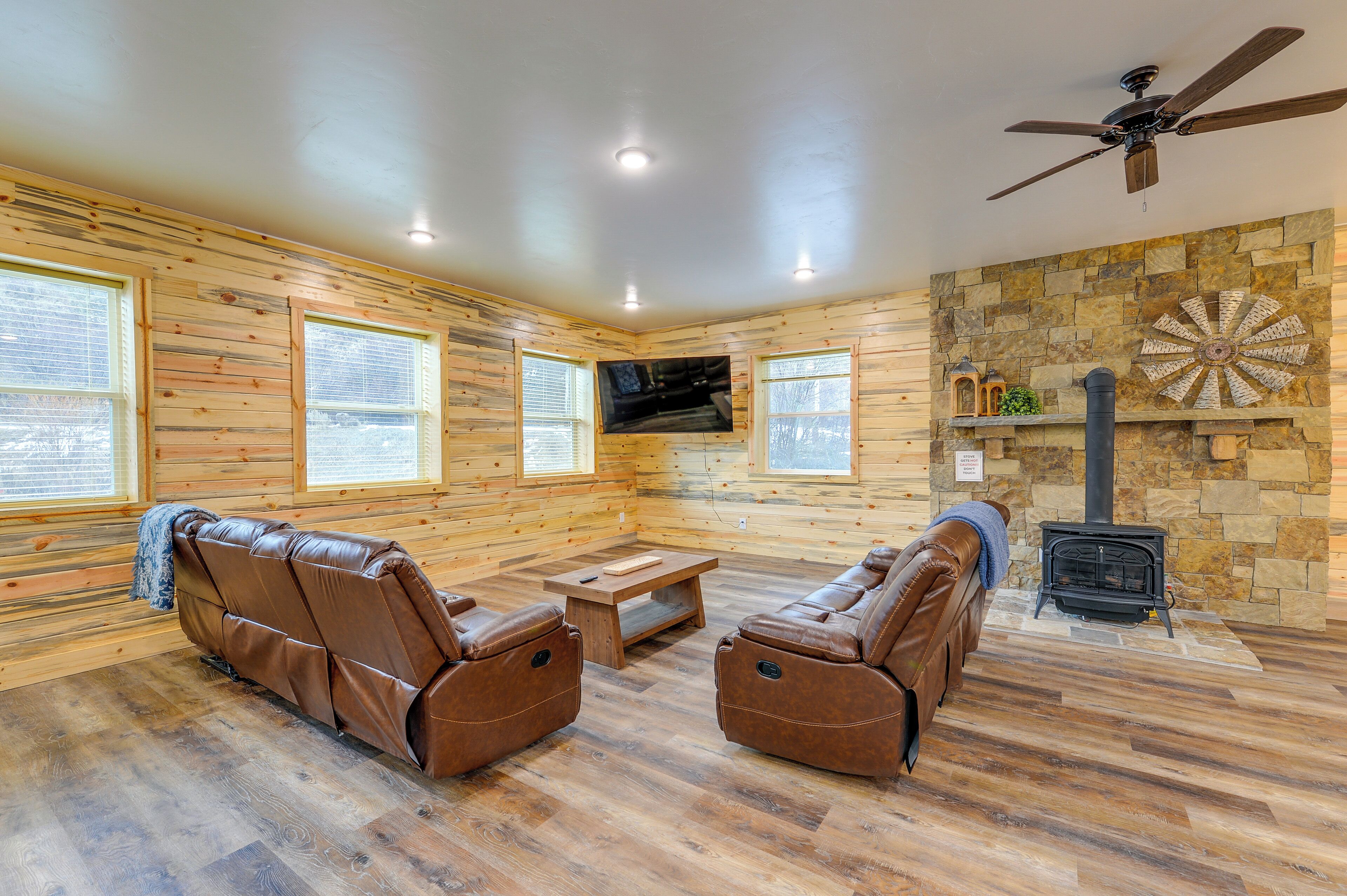 المنشأة من الداخل