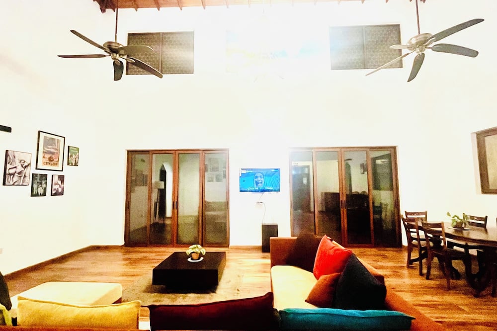 Mara Villa Katunayake