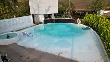 Indoor pool, outdoor pool