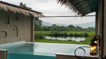 럭셔리 코티지, 부분 호수 전망 | 수영장