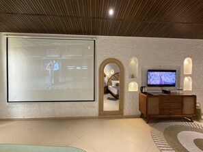 Häämatkamökki, osittainen järvinäköala