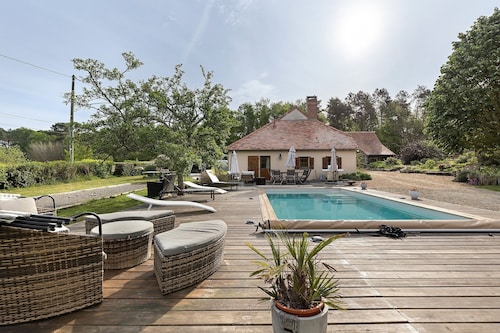 Maison d’hôtes « La Lizardière des Landes » avec piscine, jardin partagés et Wi-Fi
