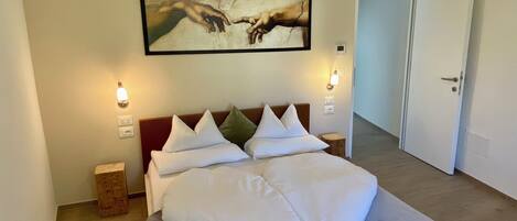 Deluxe Apartment, Valley View