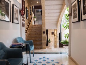 Interior - Deluxe Room With Balcony (Rabat)