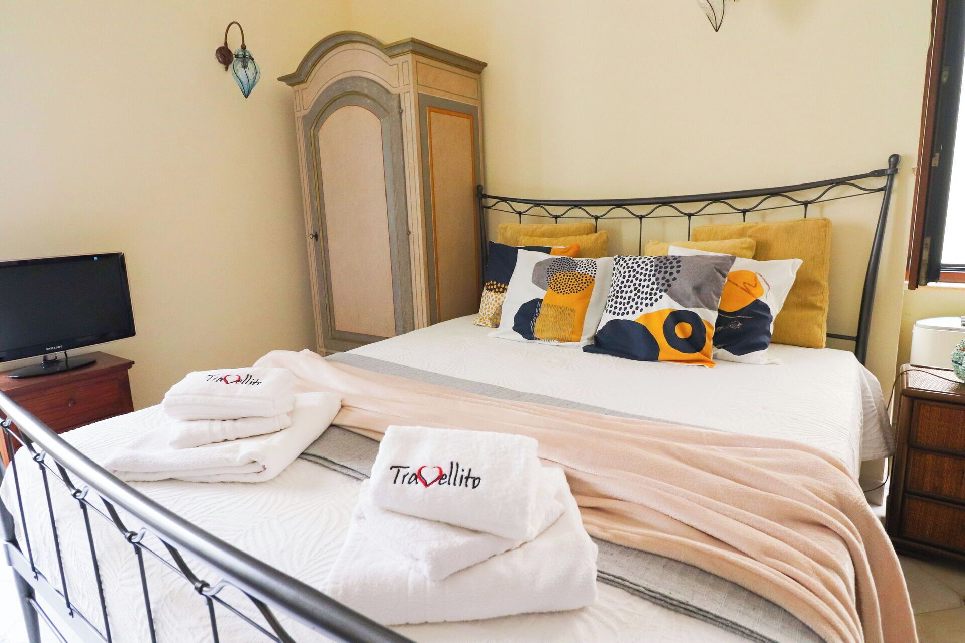 1 Schlafzimmer, Bügeleisen/Bügelbrett, Reisekinderbett, kostenloses WLAN