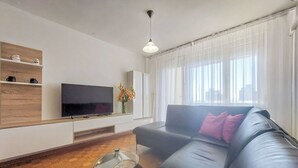 Unclassified image, 5 of 31, button - Lovely apartment for 6 guests with WIFI, A/C, TV and balcony (Rijeka)