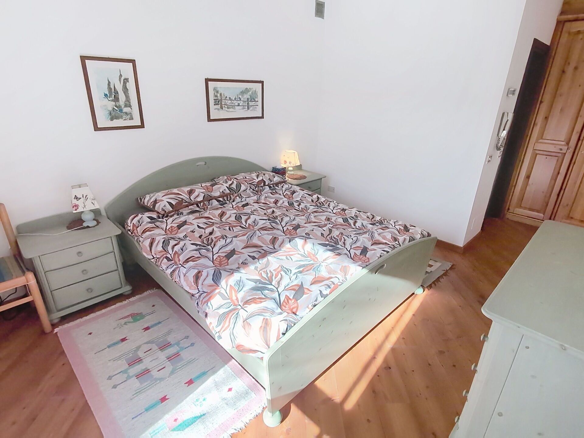 Meubilair, Bed, Slaapkamer, Bedding, Laken, Hout, Interieur Ontwerp, Verdieping, Linens, Flooring