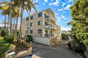 Exterior - Kings Beach Ocean Retreat With Pool Access (Kings Beach)