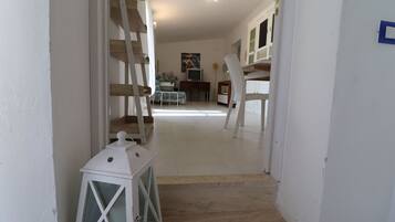 2 chambres, fer et planche Ă repasser, lit parapluie, Wi-Fi gratuit