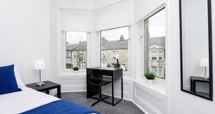 Family-Ready Apt for Work & Couples