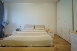 Room - Accommodation in Seriate, near Bergamo and Orio al Serio Airport BGY (Seriate)