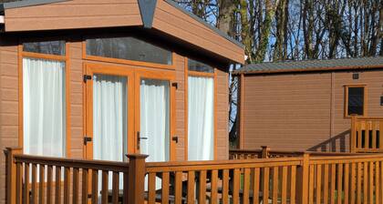 Lovely Lodge in the Woods at St Ives Holiday Village