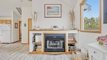 House, Multiple Bedrooms | Interior