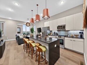 House, 4 Bedrooms | Private kitchen - 4br Twilight Lane With Hot Tub 4 Bedroom Home (Nashville)