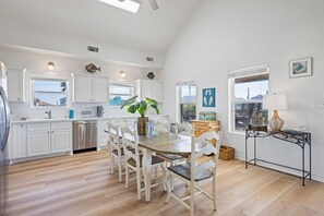 House, 2 Bedrooms | Dining - Buho Vista 2 Bedroom Home (Port Bolivar)