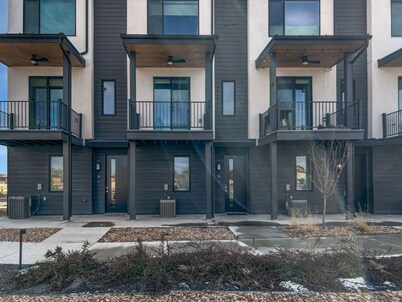 Terrace At Two Rivers 3 Bedroom Townhouse