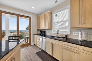 Fridge, microwave, oven, stovetop - Beach Please + Casita (Wrightsville Beach)