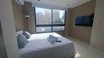 Comfort Apartment, City View