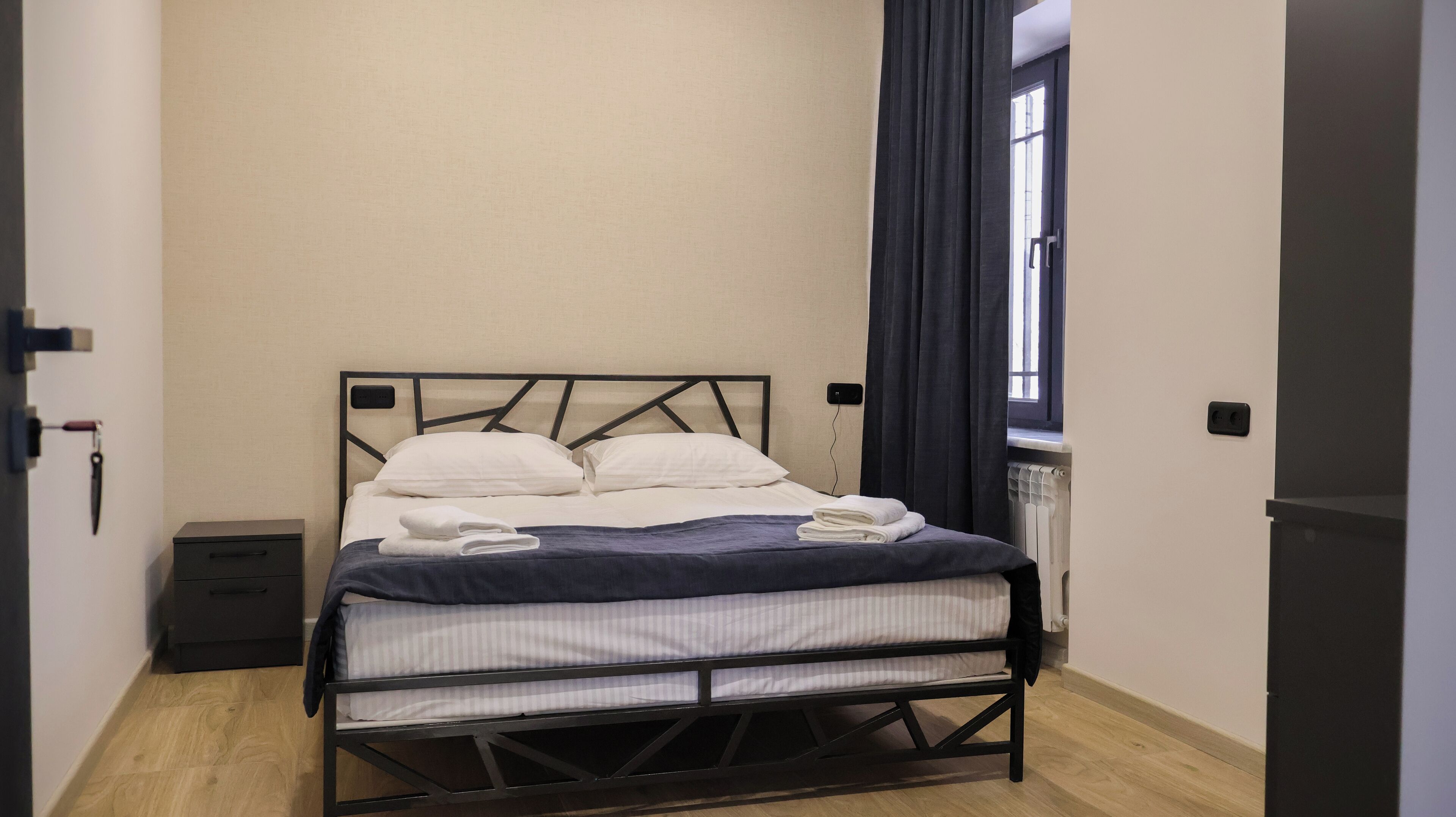 Habitación estándar doble | Caja fuerte, escritorio, espacio para trabajar con un portátil