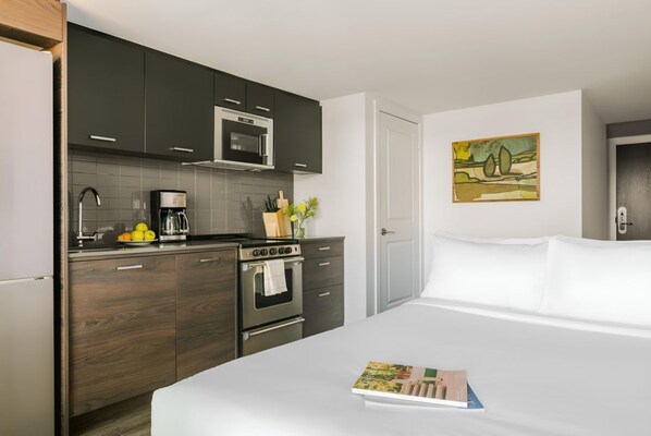 Standard Apartment - Nester Finn West Queen West (Toronto)