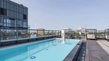 Rooftop pool