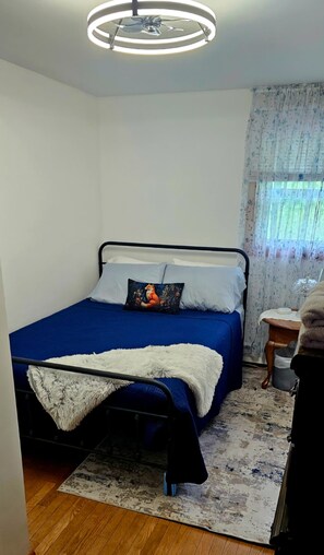 3 dormitorios, tabla de planchar con plancha, wifi y ropa de cama