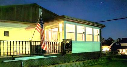 Cozy 3-Bedroom Home in Charming Milroy – Minutes from State College/PSU Events