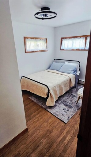 3 dormitorios, tabla de planchar con plancha, wifi y ropa de cama