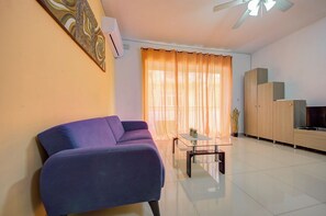 Interior - Tranquil Cityscape 3 Bedroom Apartments (Gzira)