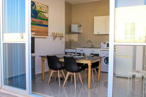 Interior - Tranquil Cityscape Penthouse (Gzira)
