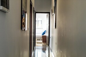 Interior - Tranquil Cityscape Penthouse (Gzira)