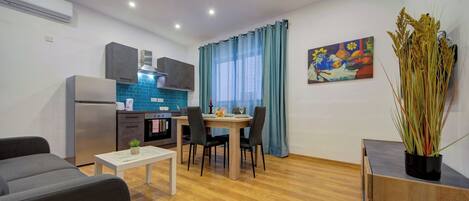 Apartment (1 Bedroom) | Front of property