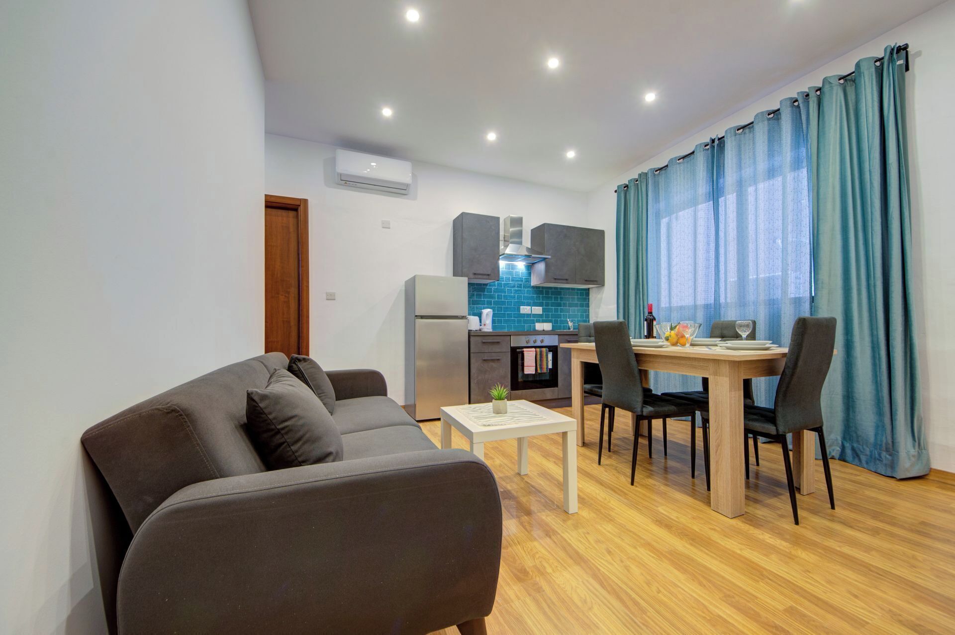 公寓 (1 Bedroom) | 起居区