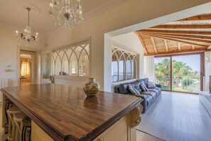 Vila (6 Bedrooms) | Parte interna