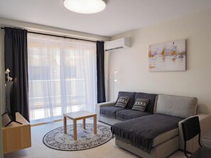 Apartment (3 Bedrooms) | Interior - Premier Sliema Apartment Close To All Amenities (St. Julian's)