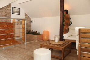 Interior - Klarisa - city center studio with a private terrace (Split)