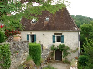 Exterior - Holiday Home “La Vallée de l’Ouysse 5”: Mountain View, Wi-Fi, Air Conditioning (Lacave)