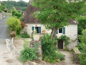 Property grounds - Holiday Home “La Vallée de l’Ouysse 5”: Mountain View, Wi-Fi, Air Conditioning (Lacave)