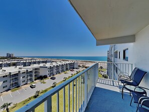 Property grounds - Royal Gulf Beach & Racquet Club #5617 | Luxurious Resort w. Amenities (Fort Morgan)