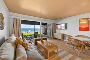TV, books - The Golden Hour - Ocean Front (San Diego)