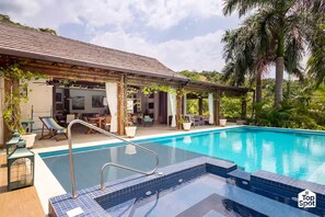 Pool - ¡Espectacular TopSpot® de 450 m² en Anapoima! (Anapoima)
