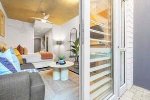 Apartment (0 Bedroom) | Interior - The Wex2 G06 (Cape Town)