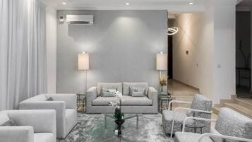 Luxury Apartment, Balcony, City View | Living area