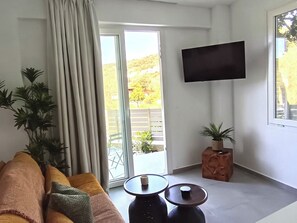 Living area - Lemon Tree - Private Garden & View (Rethymno)