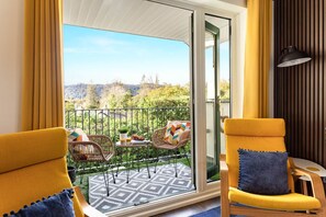 Interior - Rigg & Rest - Central Bowness, Balcony & Parking (Bowness-on-Windermere)