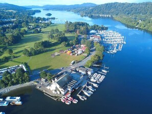 Marina - Rigg & Rest - Central Bowness, Balcony & Parking (Bowness-on-Windermere)